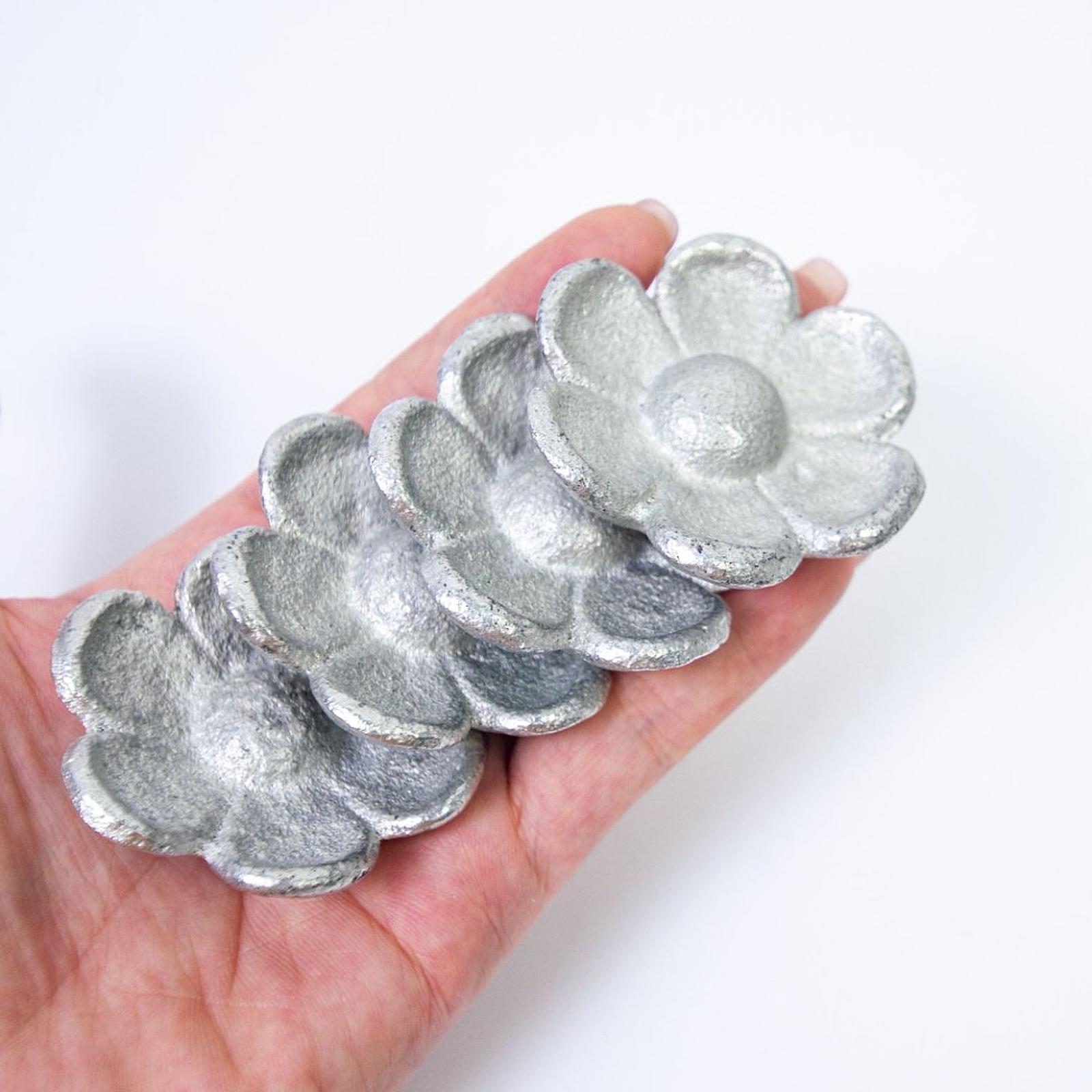 4個入り アイロン模様布切りウェイト 金属製布模様ウェイト  - Fabric Weight Set のレビューと価格