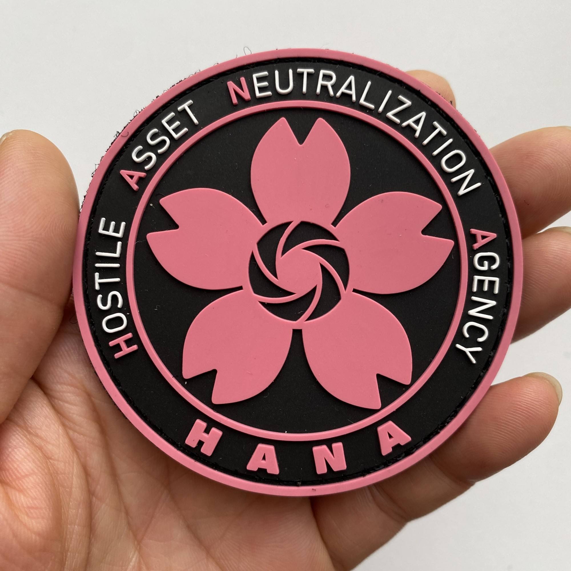 パーソナライズカスタム3D PVCラバーパッチ、カスタムロゴ - Sewing Labels のレビューと価格