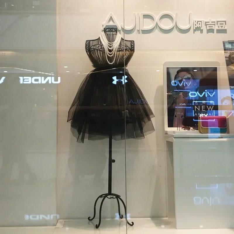 フルメタル女性マネキン、カラー展示用、耐久性のある屋外撮影・ - Dress Form Mannequin のレビューと価格